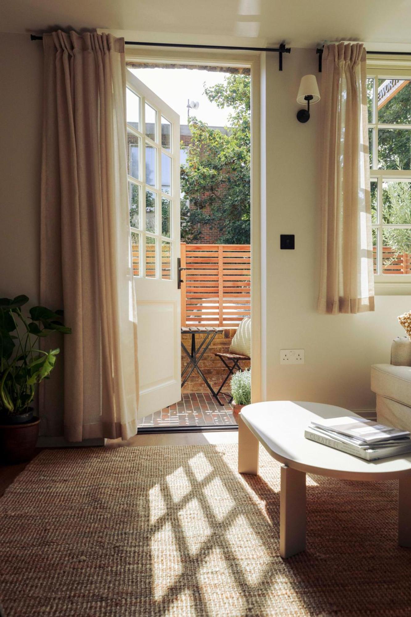 Leworth Apartments, * Windsor