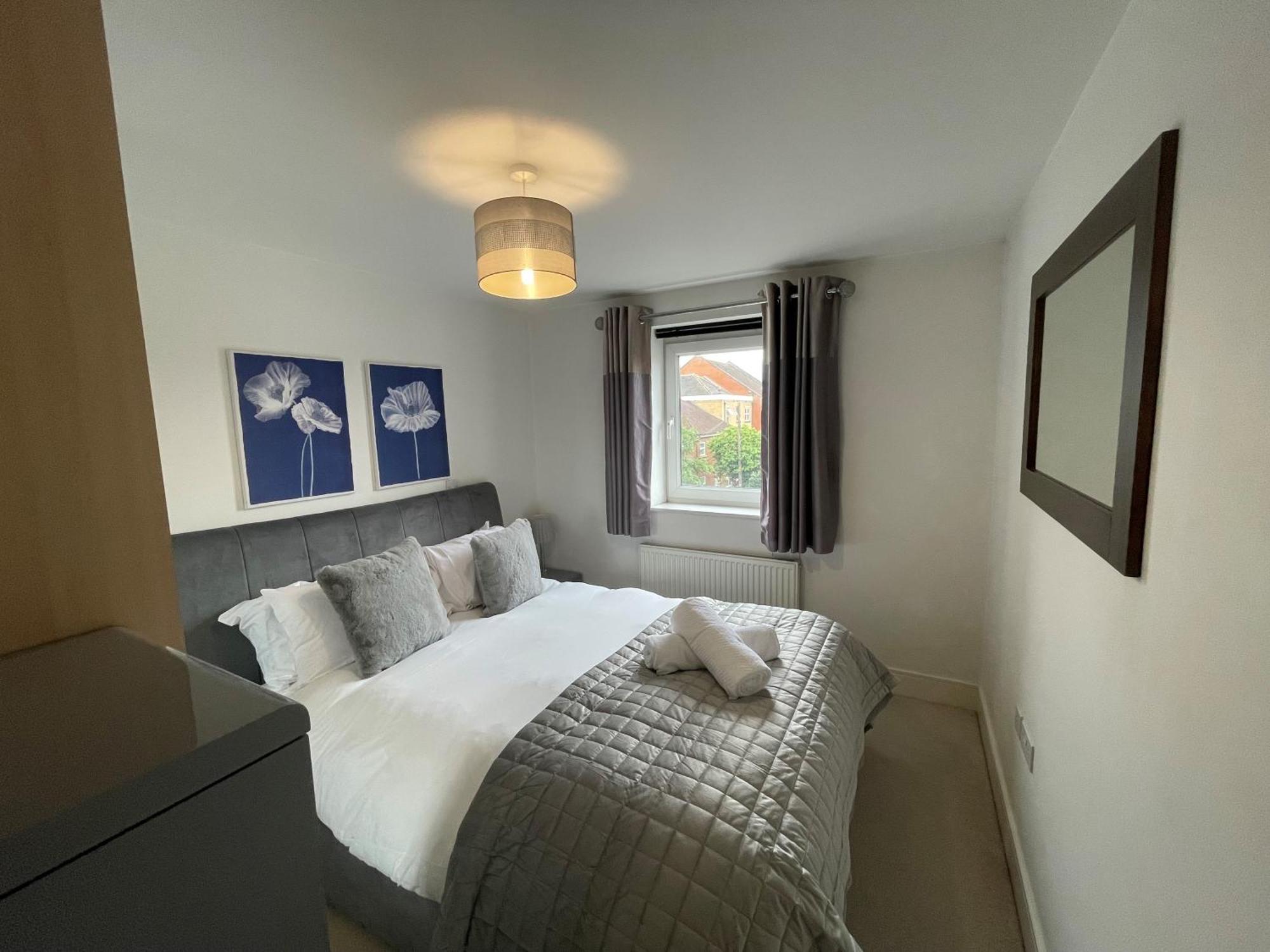 Two Bed Two Bath At Pavilions By Ltd Apartment *