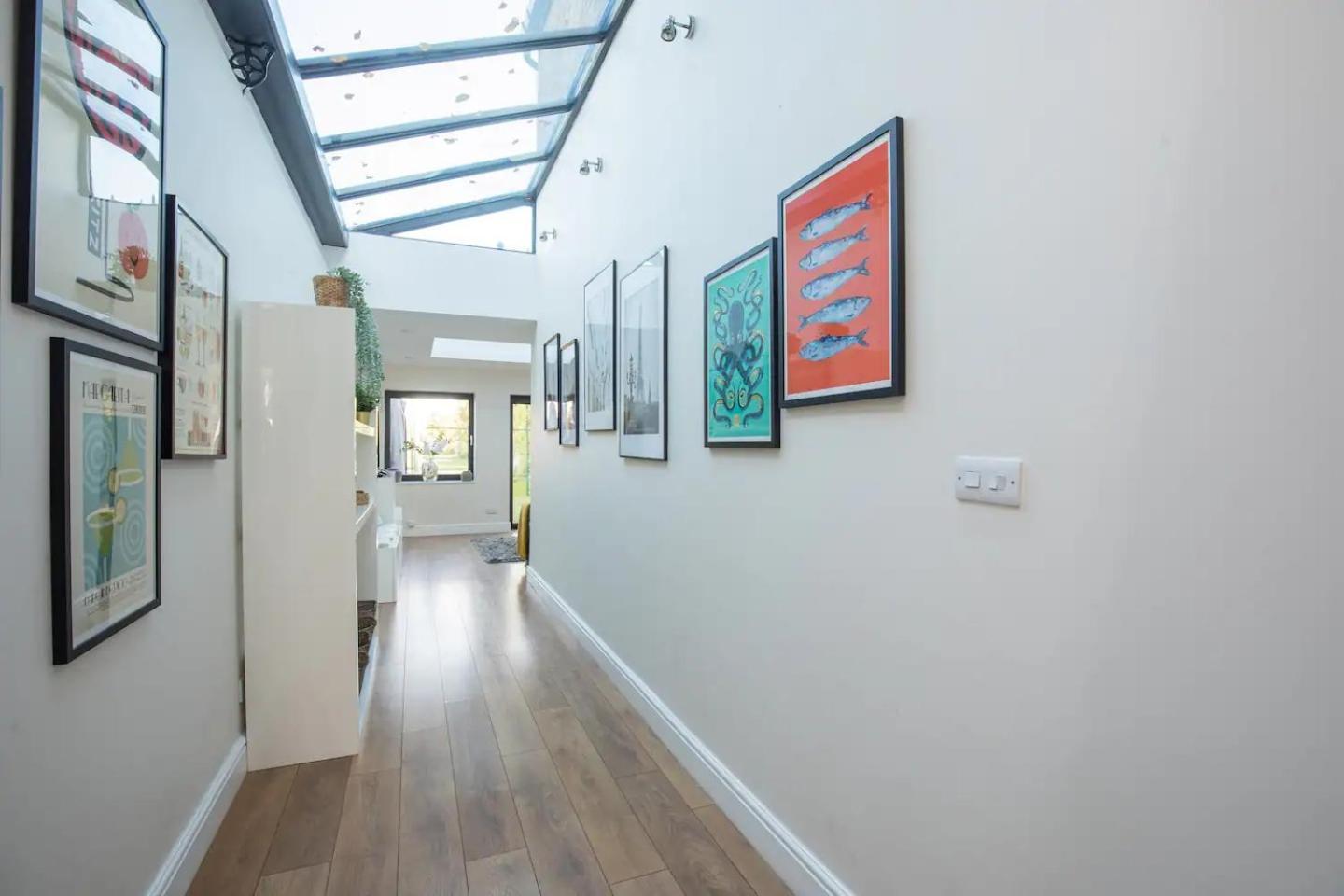 Grand Victorian House, Parking & River Walks * Windsor