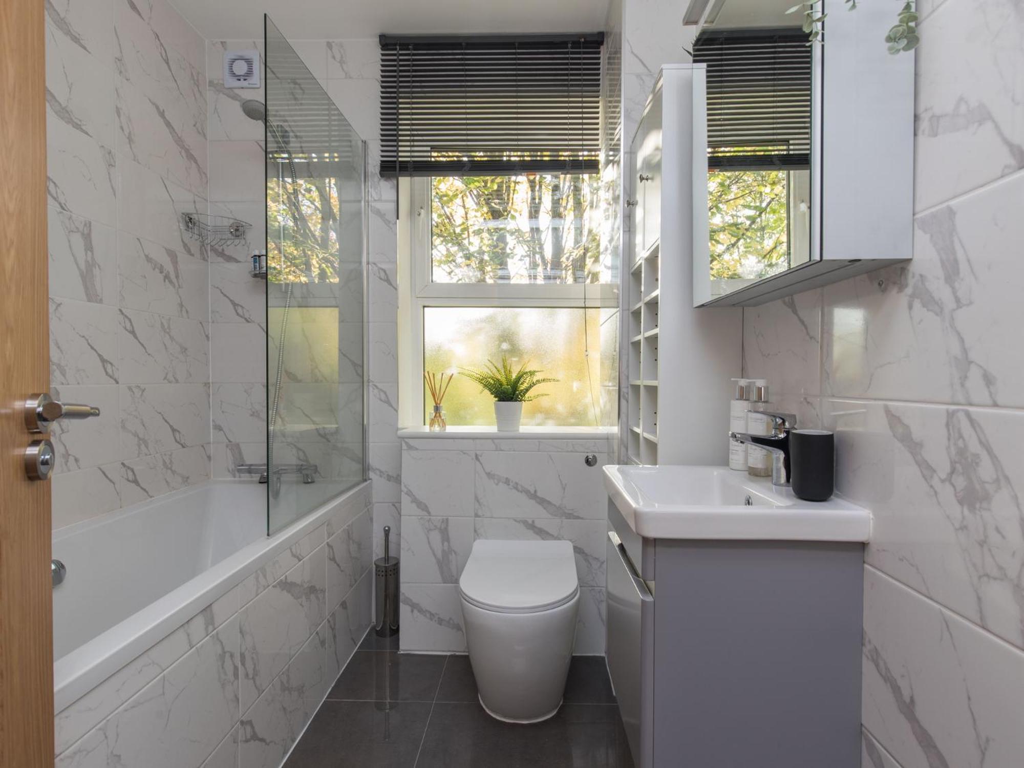 Apartment Pass The Keys Luxury 1 Bed Flat On Riverside Windsor