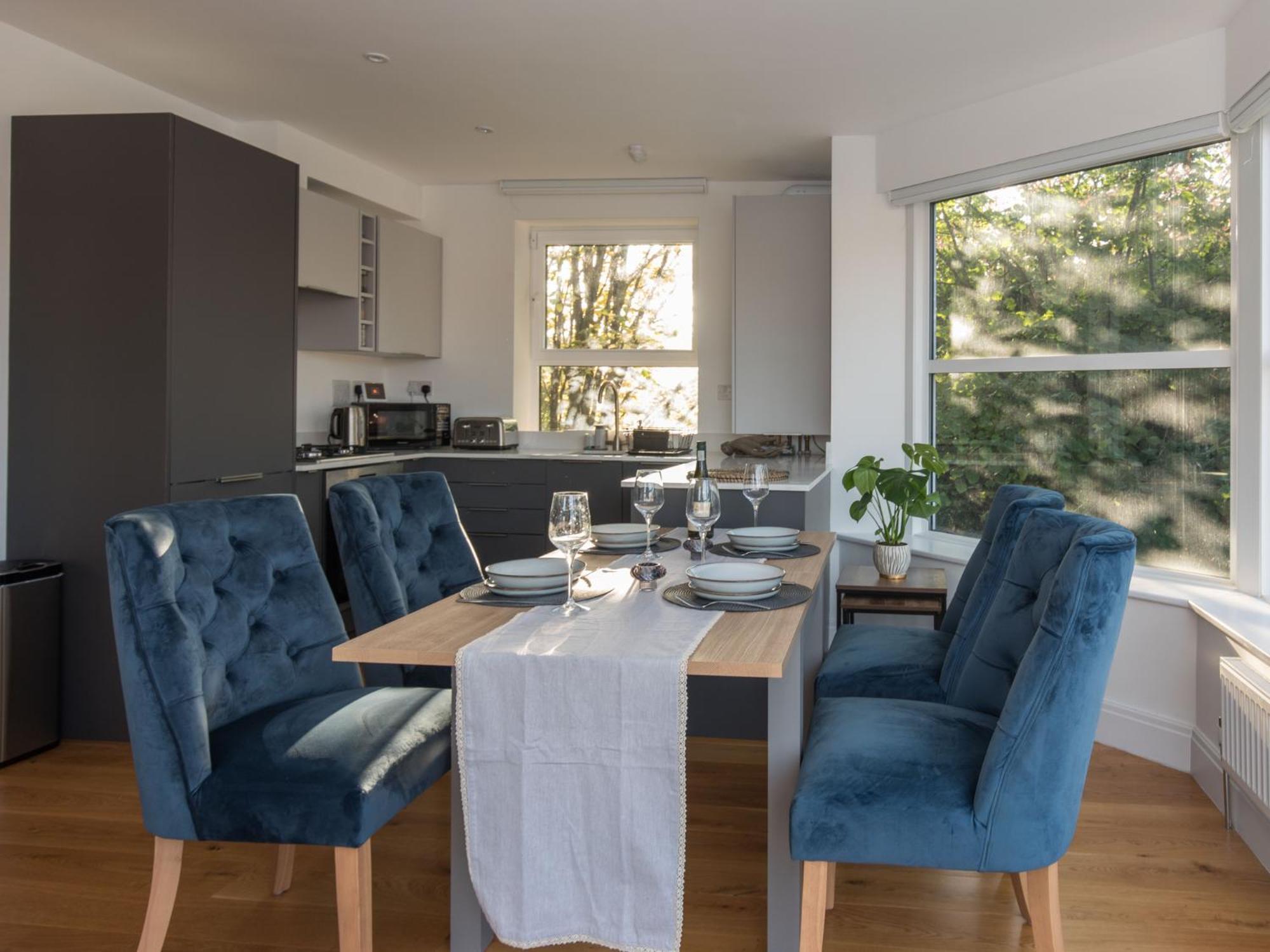 Apartment Pass The Keys Luxury 1 Bed Flat On Riverside Windsor