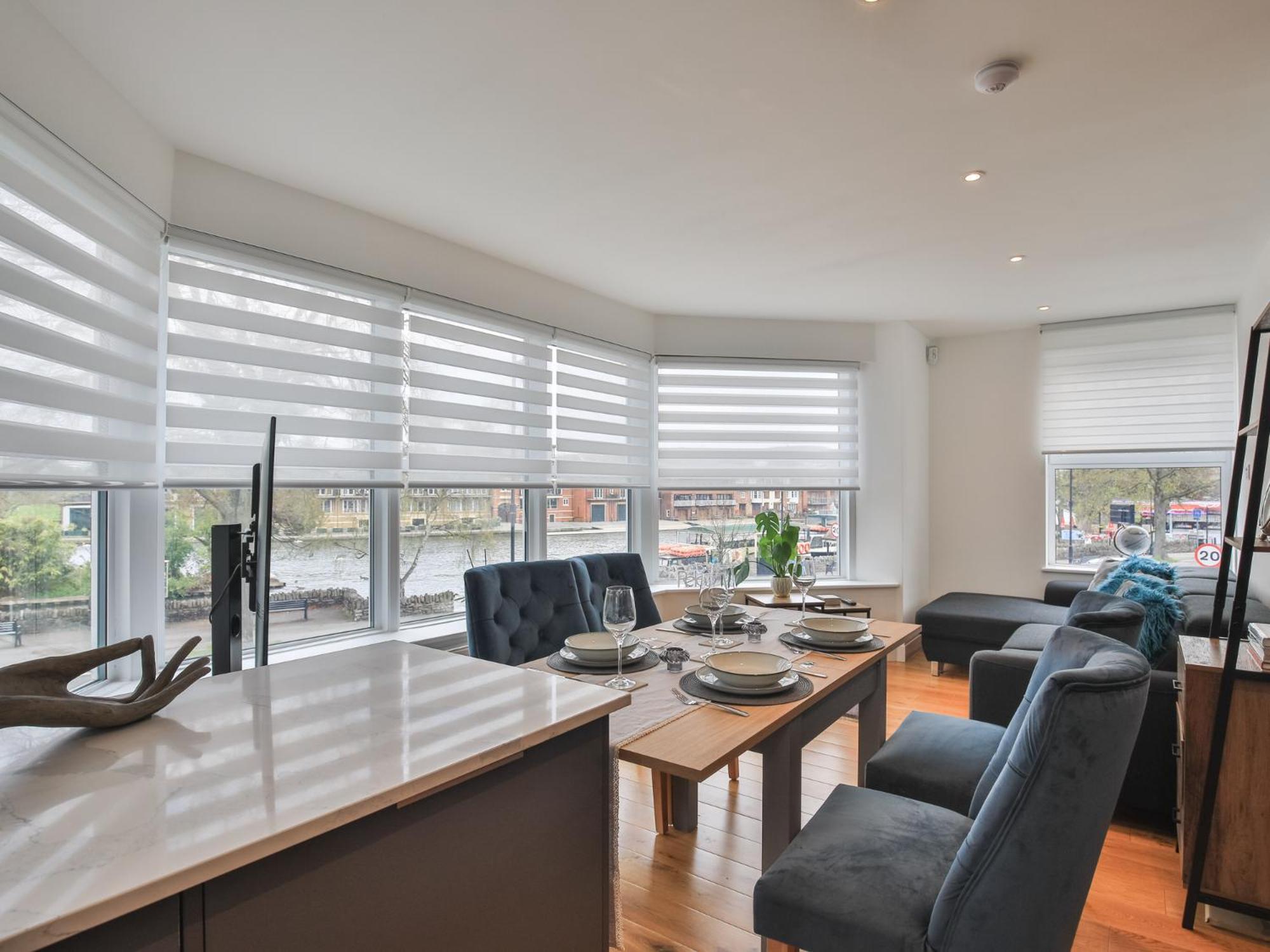 Pass The Keys Luxury 1 Bed Flat On Riverside