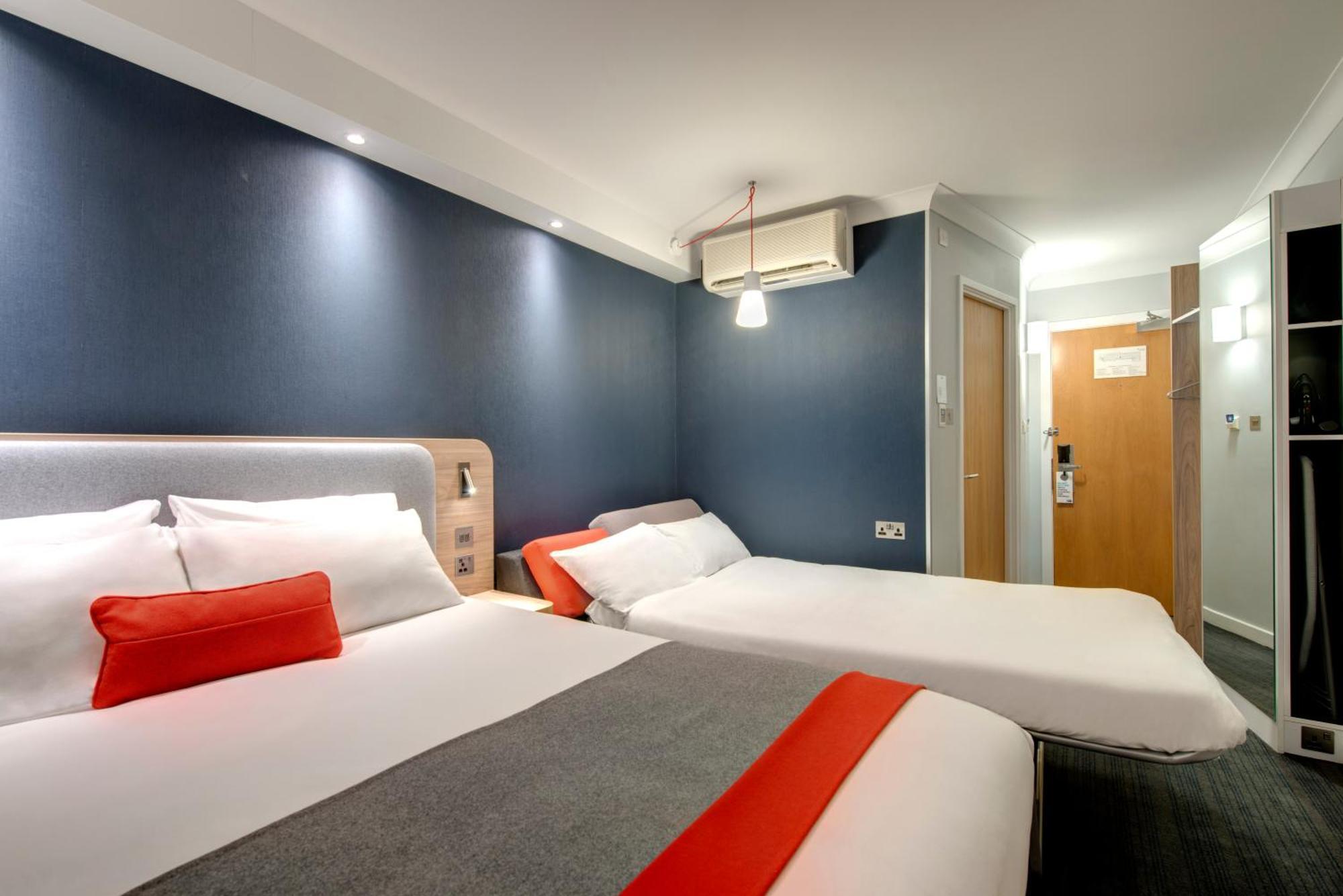 Express By Ihg 3*