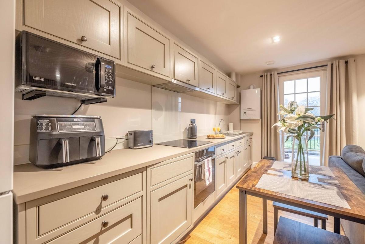 Your Perfect 1-bed Escape In Windsor