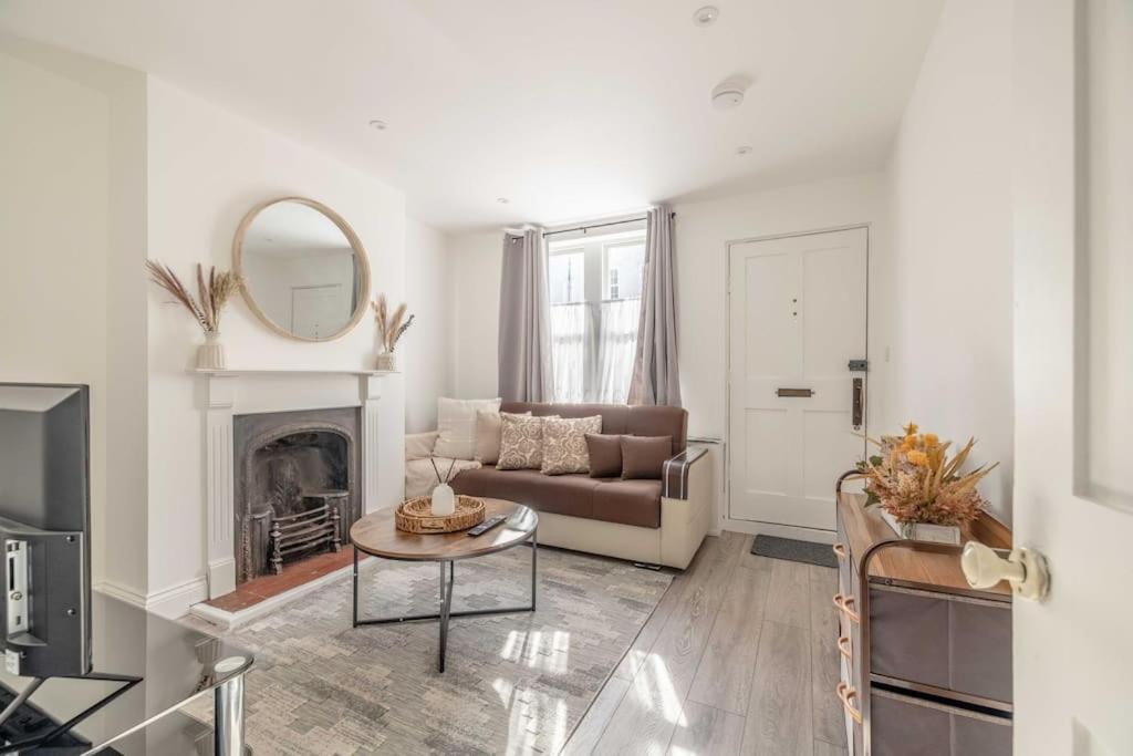 Cosy Cottage: Your Retreat