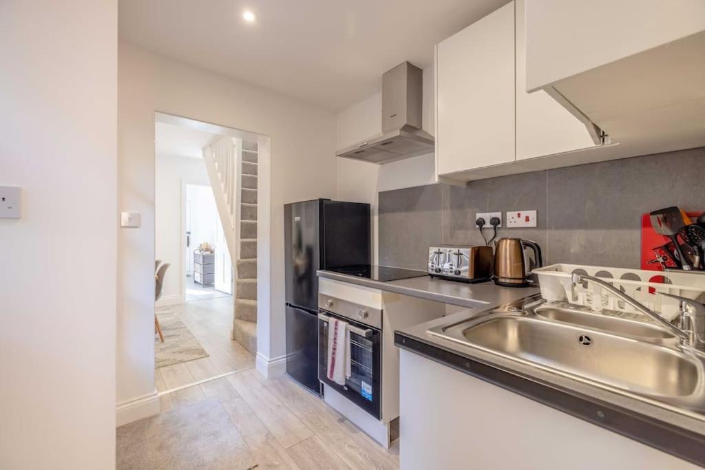 Cosy Cottage: Your Retreat Holiday home *