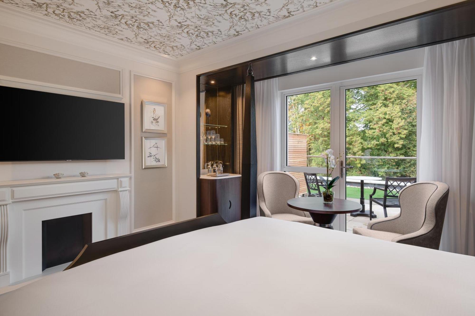 Fairmont Park Hotel