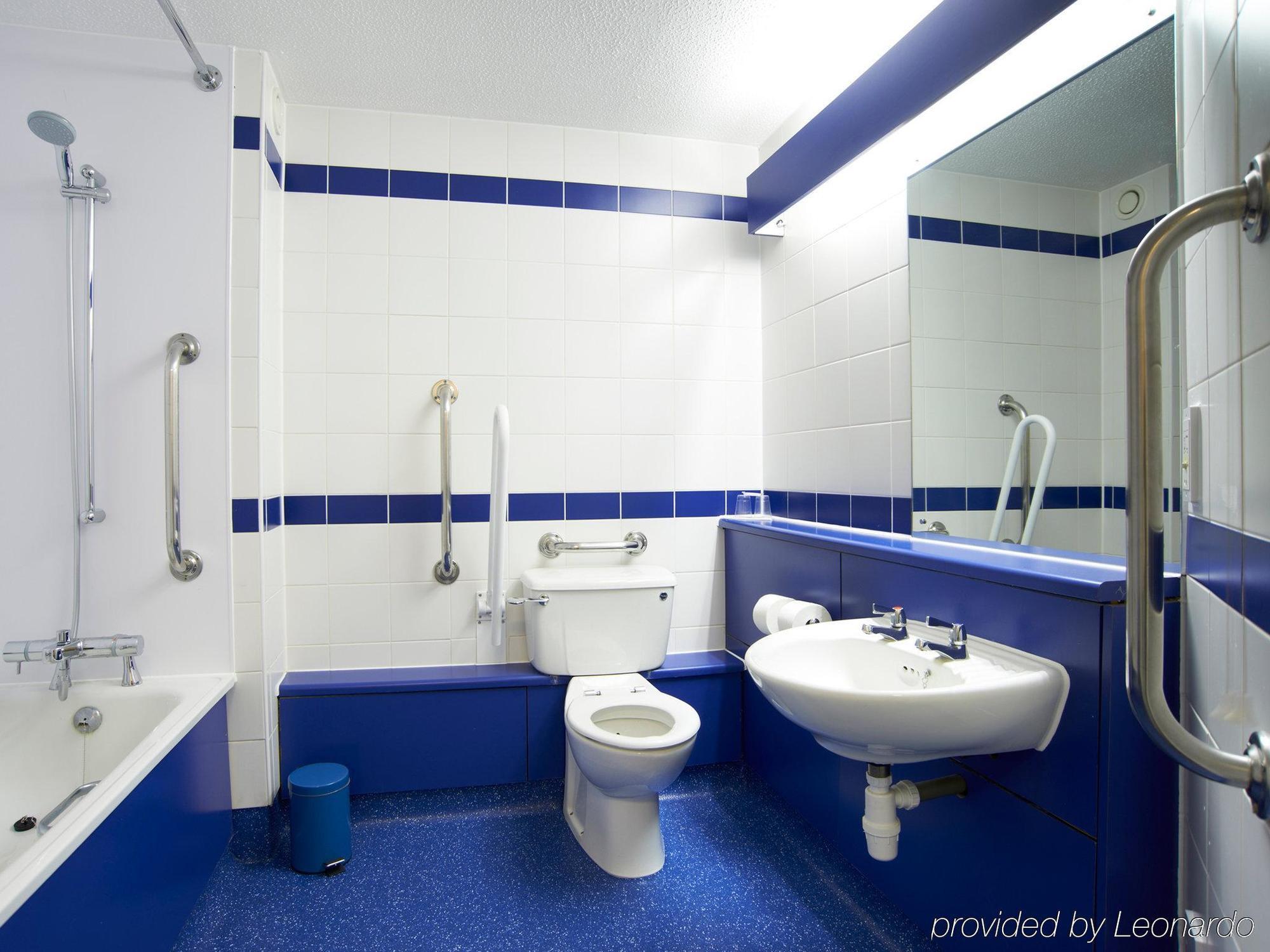 Travelodge 3* Windsor