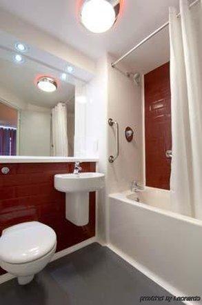 Travelodge Hotel Windsor