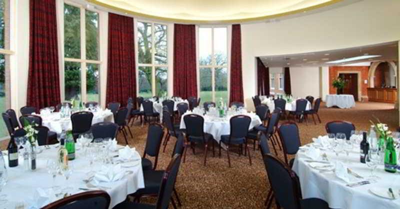 Savill Court Hotel 4*