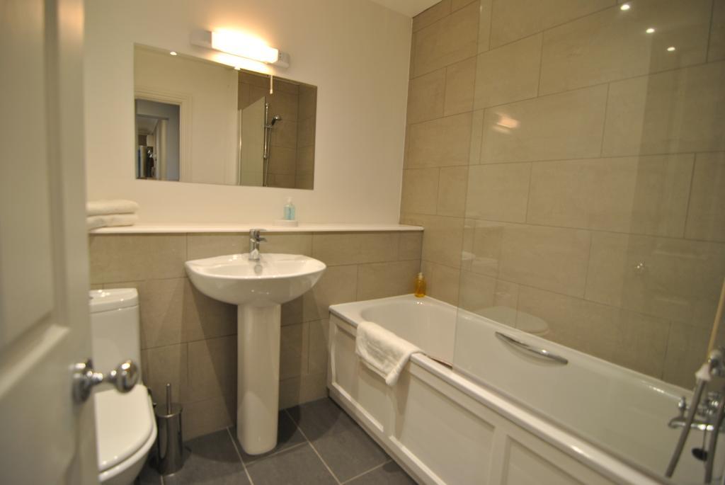 Lord Raglan House One Bedroom With Parking Apartment Windsor