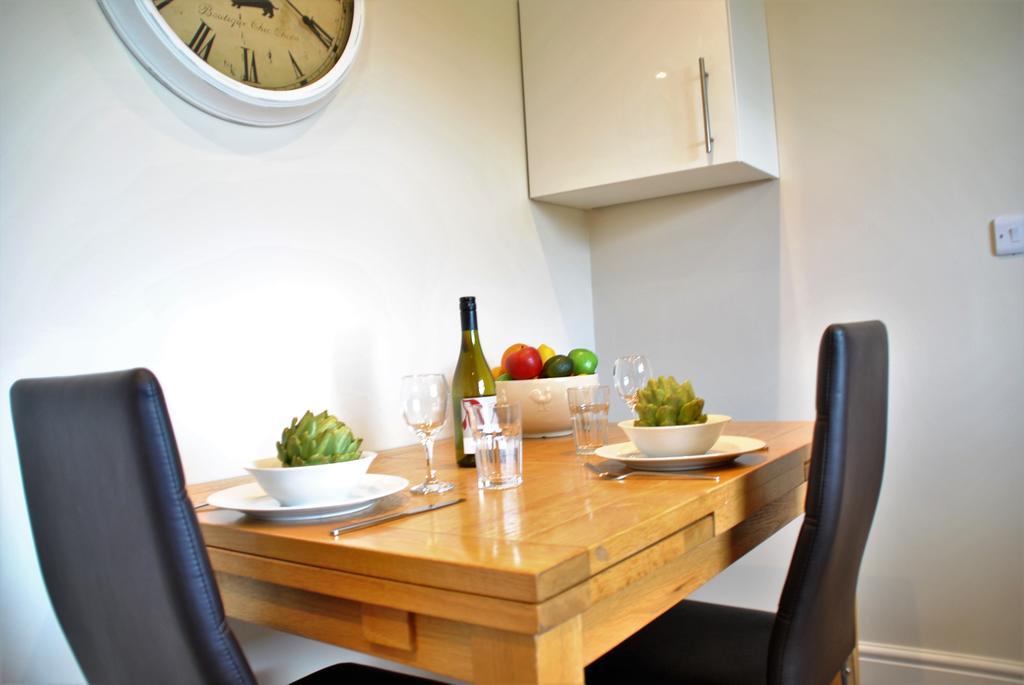 Apartment Lord Raglan House One Bedroom With Parking Windsor