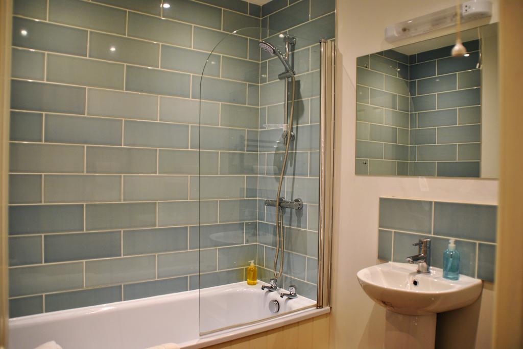 Apartment Lord Raglan House One Bedroom With Parking Windsor