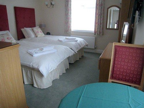 Charles House - Castle 4*