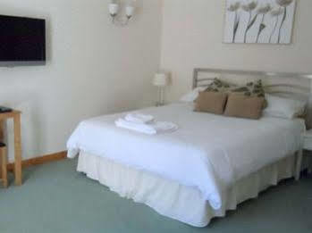 Guest house Bluebell House 4*