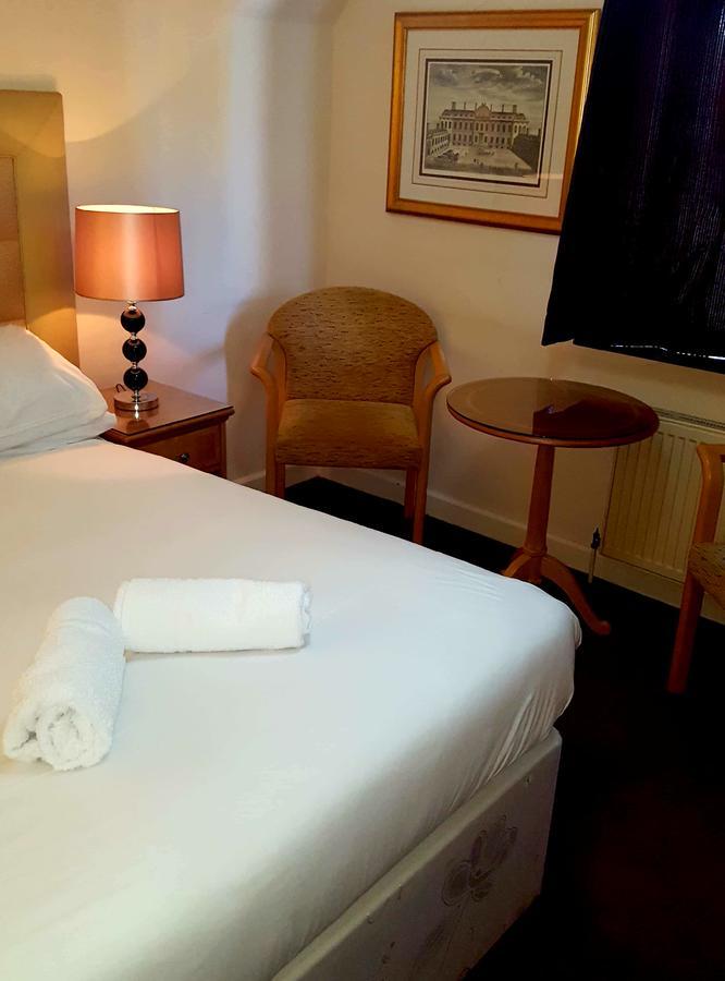 New Oscar Guest house