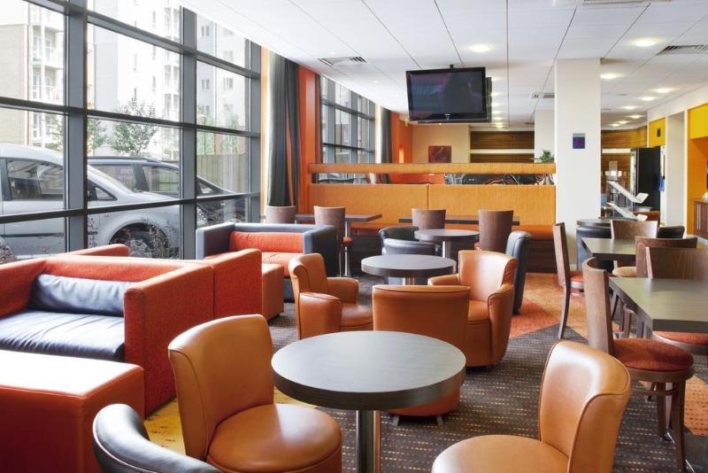 Express By Ihg Hotel Windsor