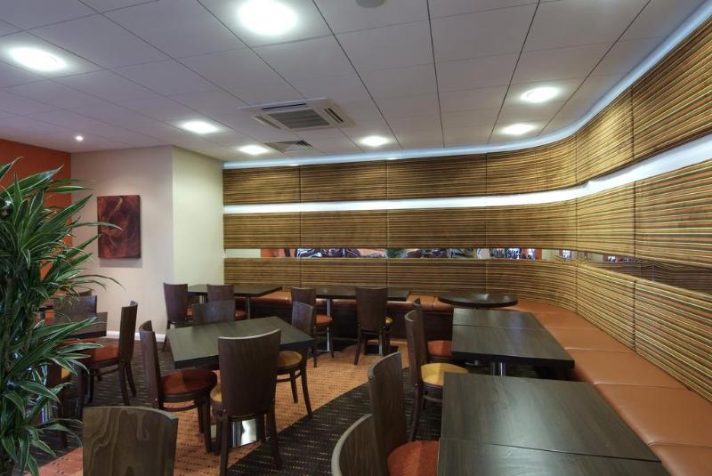 Express By Ihg Hotel
