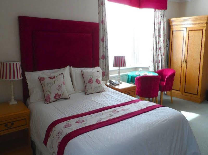 Charles House - Castle 4*