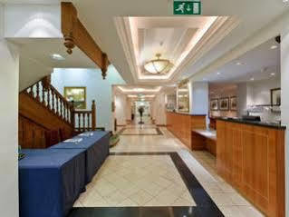Savill Court 4*
