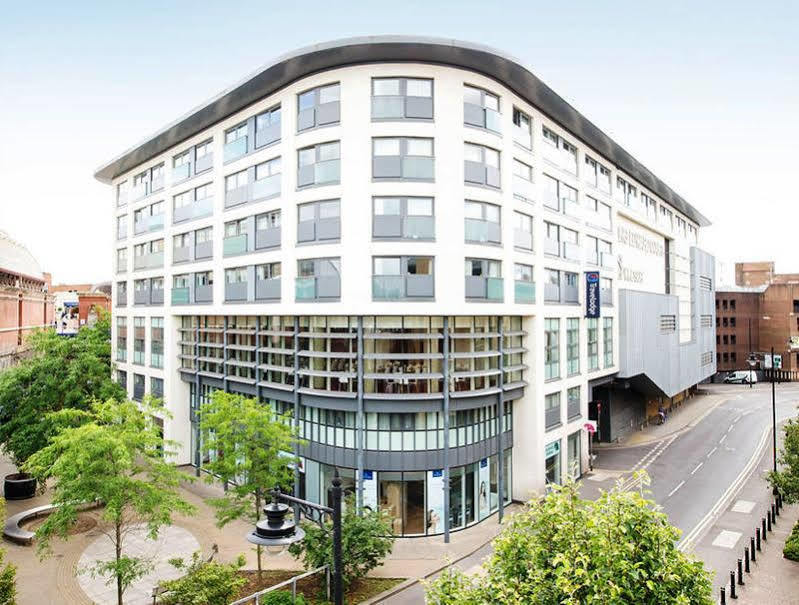 Travelodge Hotel 3*