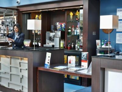 Express By Ihg Hotel Windsor