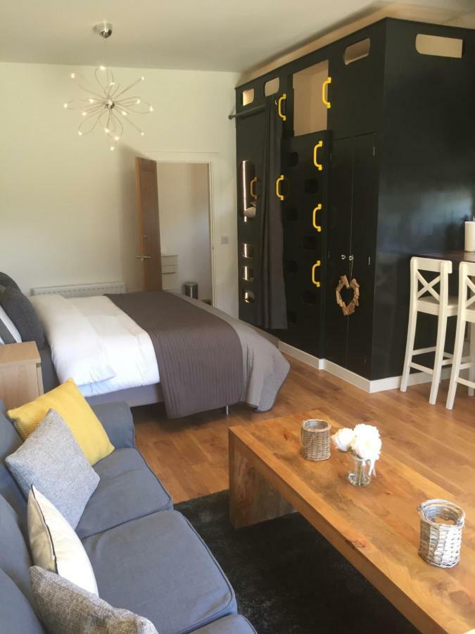 Holiday home Willow Court Farm Studio South & Petting Farm, 8 Mins From Legoland & Windsor, 15 Mins From Lapland Uk