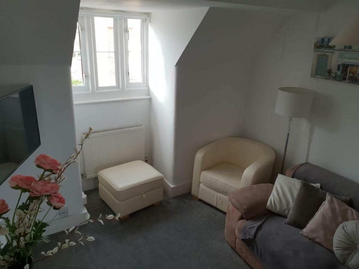 Central Apartment *