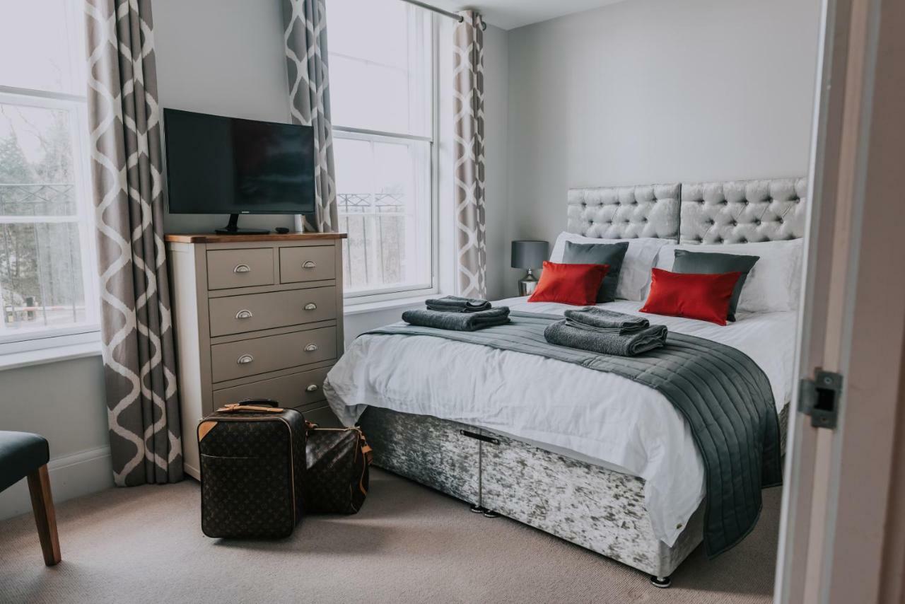 Cavendish House With Secure, Allocated Parking, 2 Mins Walk From Castle Apartment *