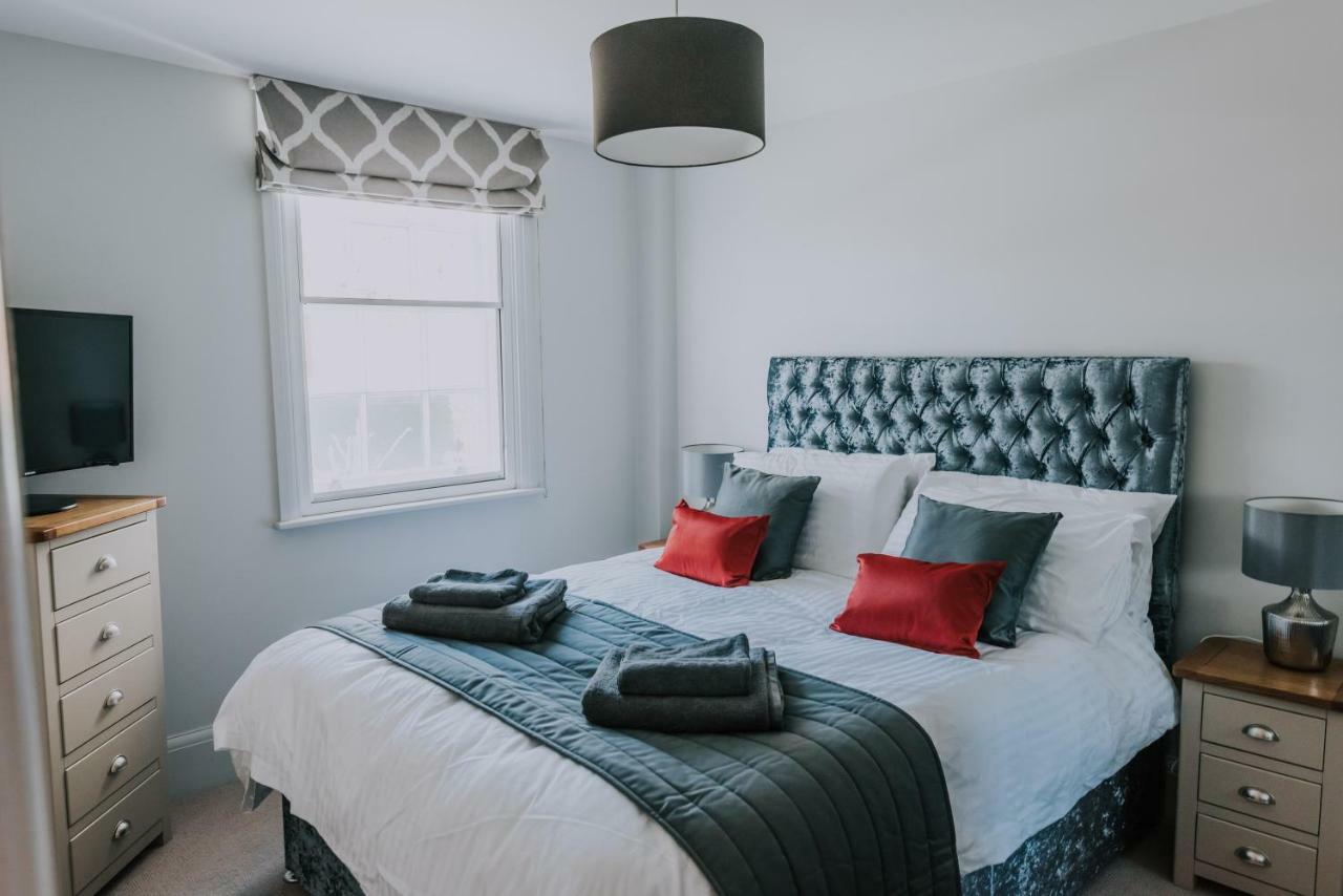 Cavendish House With Secure, Allocated Parking, 2 Mins Walk From Castle Windsor