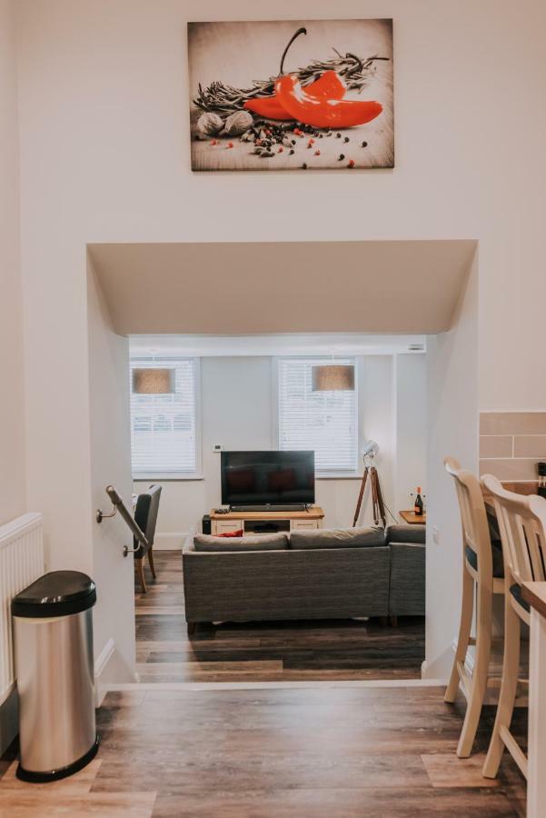 Cavendish House With Secure, Allocated Parking, 2 Mins Walk From Castle Windsor