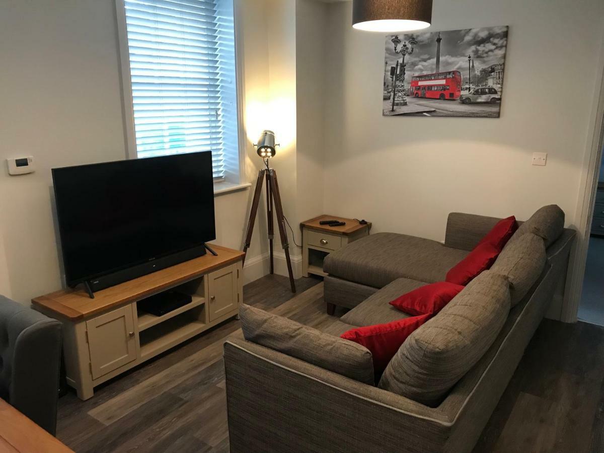 Apartment Cavendish House With Secure, Allocated Parking, 2 Mins Walk From Castle