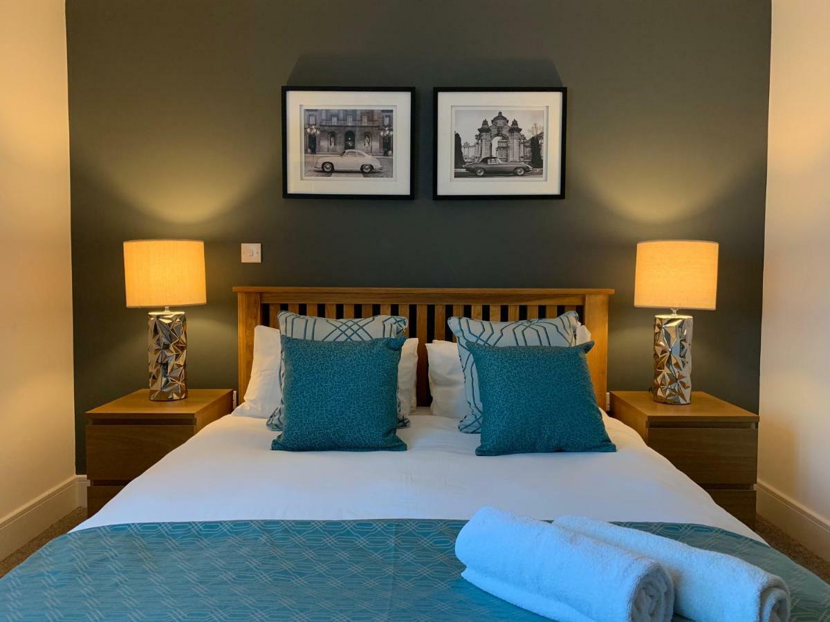 Apartment Two Bed Two Bath At Pavilions By Ltd *