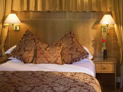 Hotel Savill Court