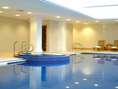 Savill Court 4*