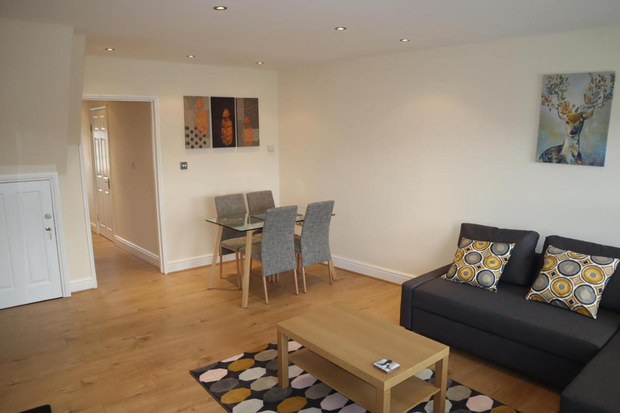 Parkview Apartment *