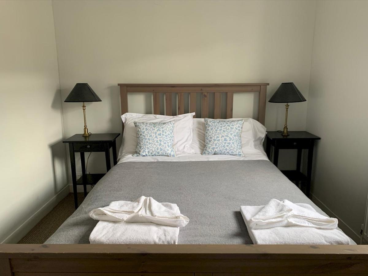 Charming Victorian House, Sleeps 4, Castle River Casa de férias *