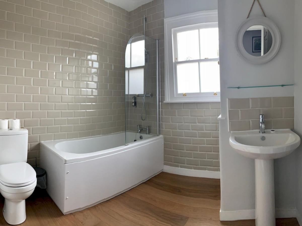 Casa de férias Charming Victorian House, Sleeps 4, Castle River