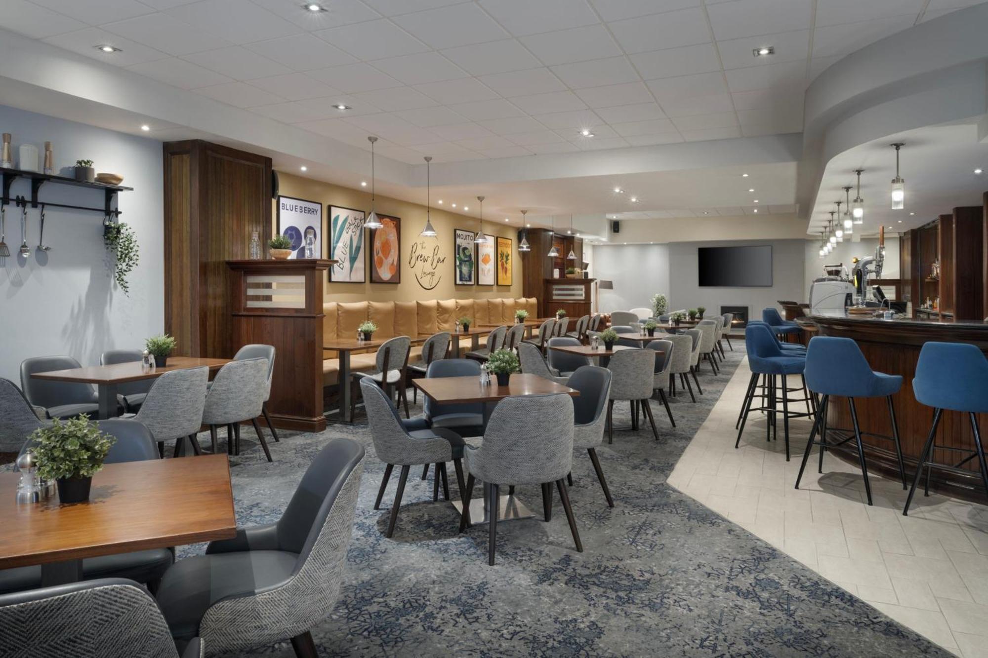 Hotel Delta By Marriott Heathrow 4*
