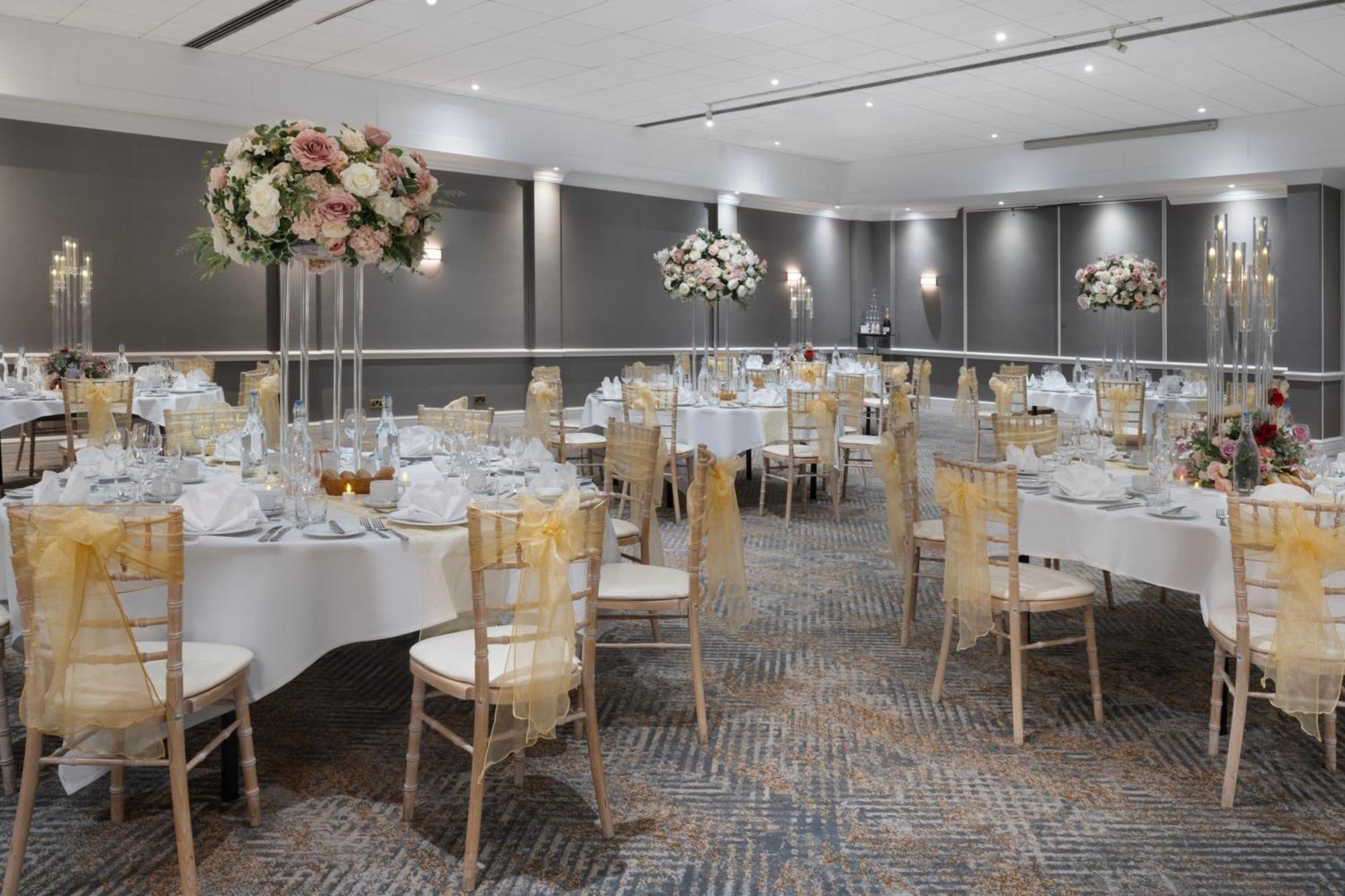 Delta By Marriott Heathrow Hotel